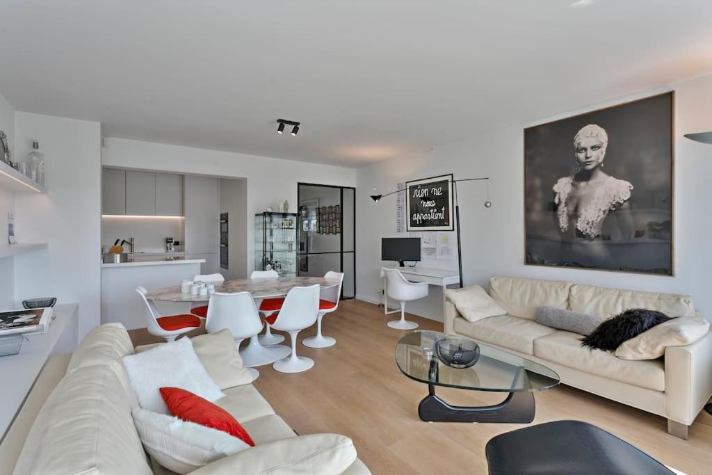 Location! Unique Luxurious 2-bedroom In - 't Zoute * Knokke-Heist